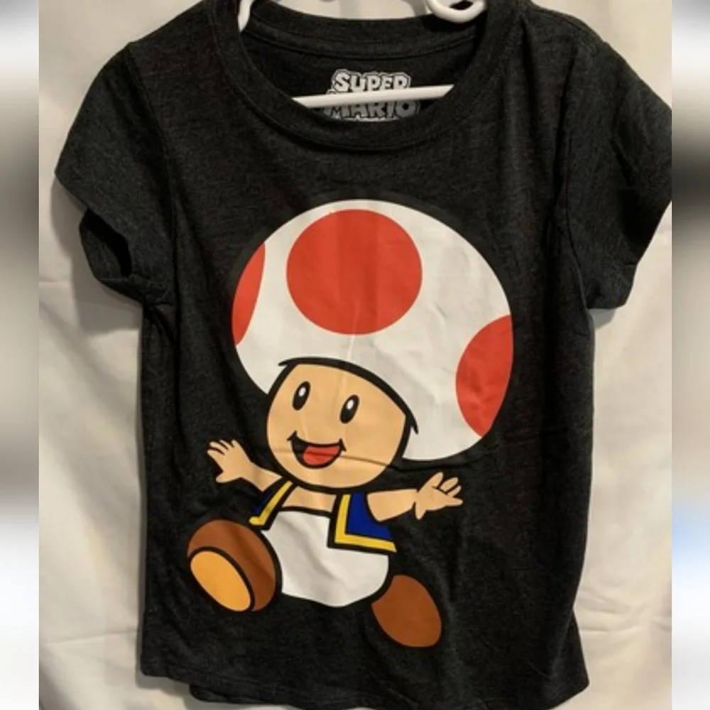 Supermario Nintendo Kids T-Shirt and Shorts Set, NWT